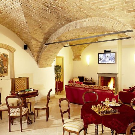 Hotel Italia Foligno Zewnętrze zdjęcie
