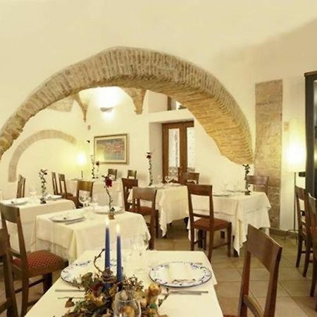 Hotel Italia Foligno Zewnętrze zdjęcie