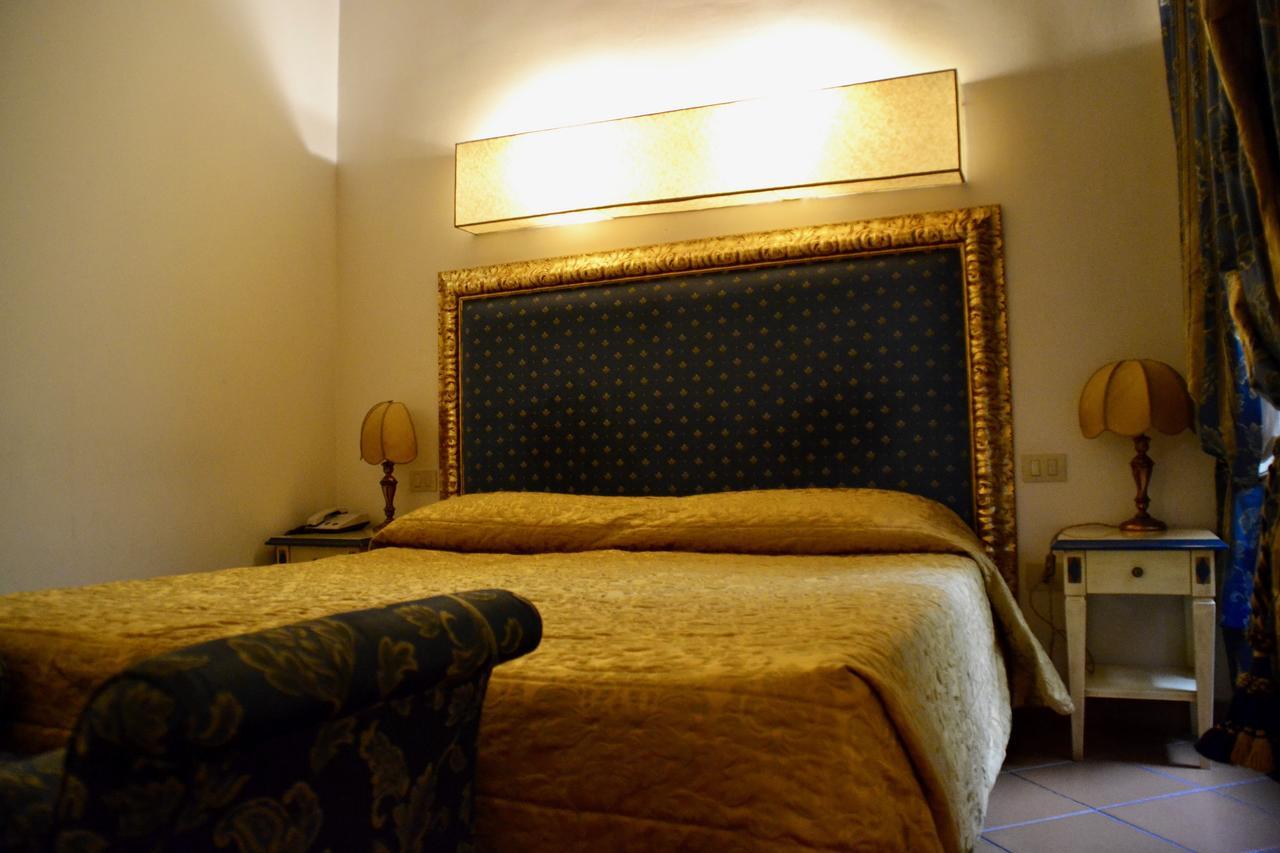 Hotel Italia Foligno Zewnętrze zdjęcie
