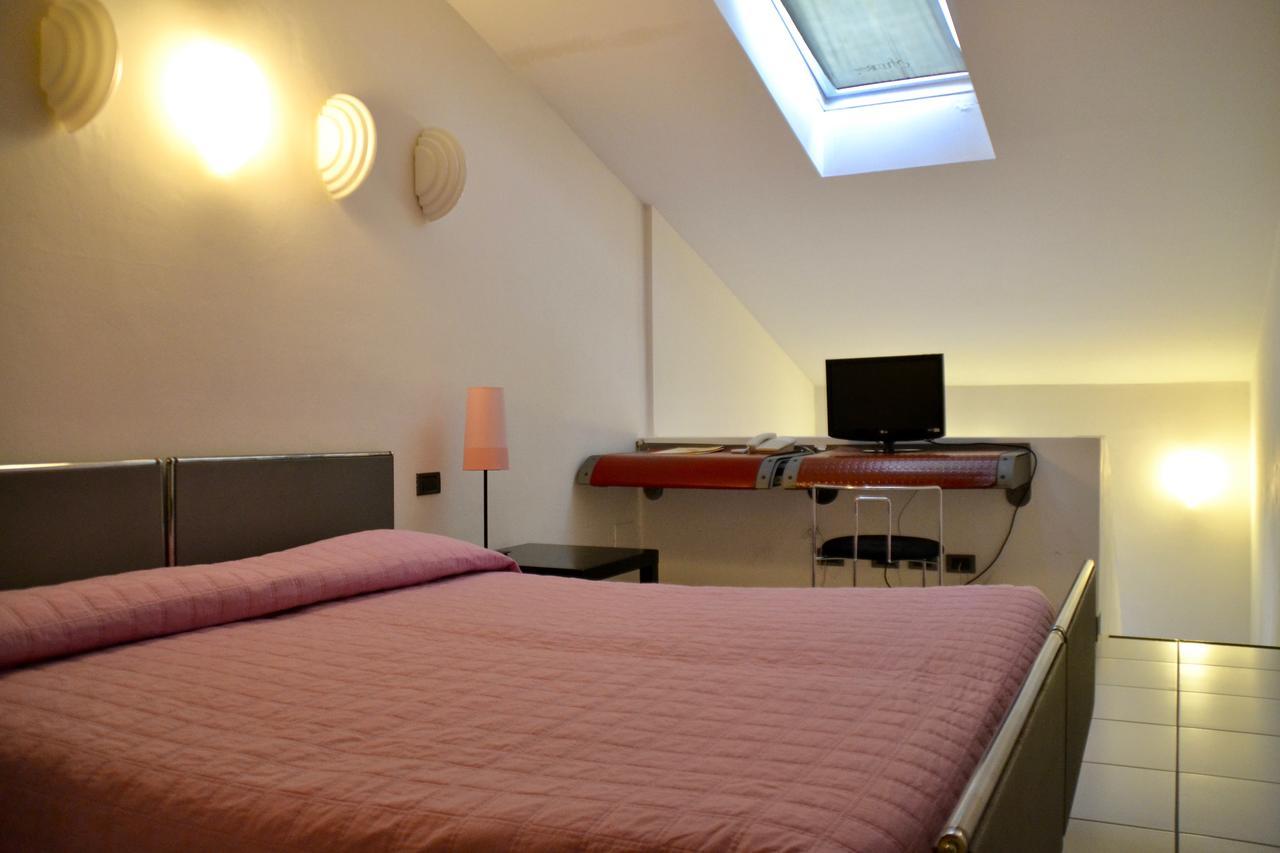 Hotel Italia Foligno Zewnętrze zdjęcie