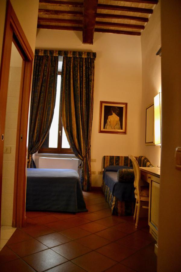 Hotel Italia Foligno Zewnętrze zdjęcie