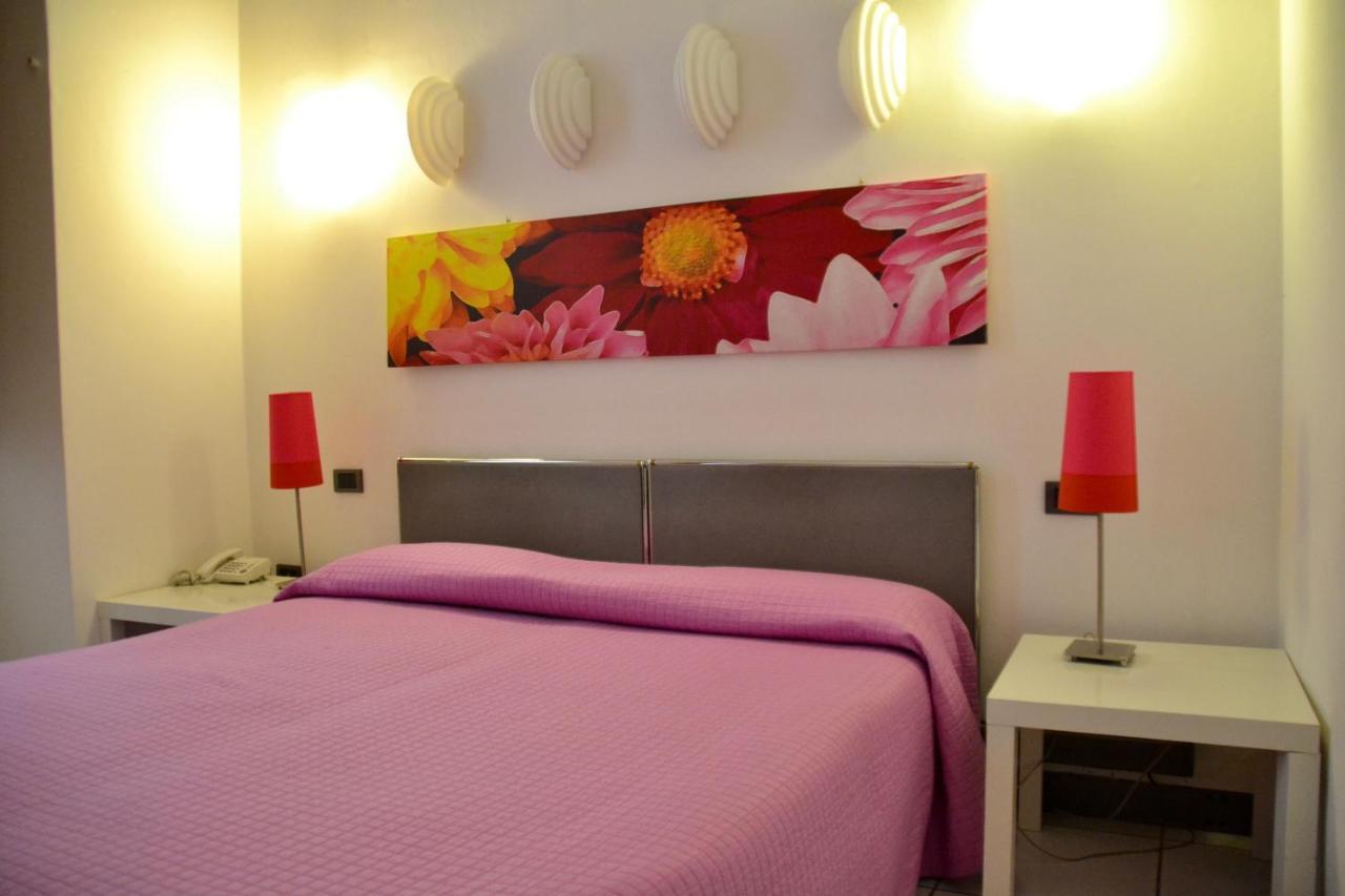 Hotel Italia Foligno Zewnętrze zdjęcie