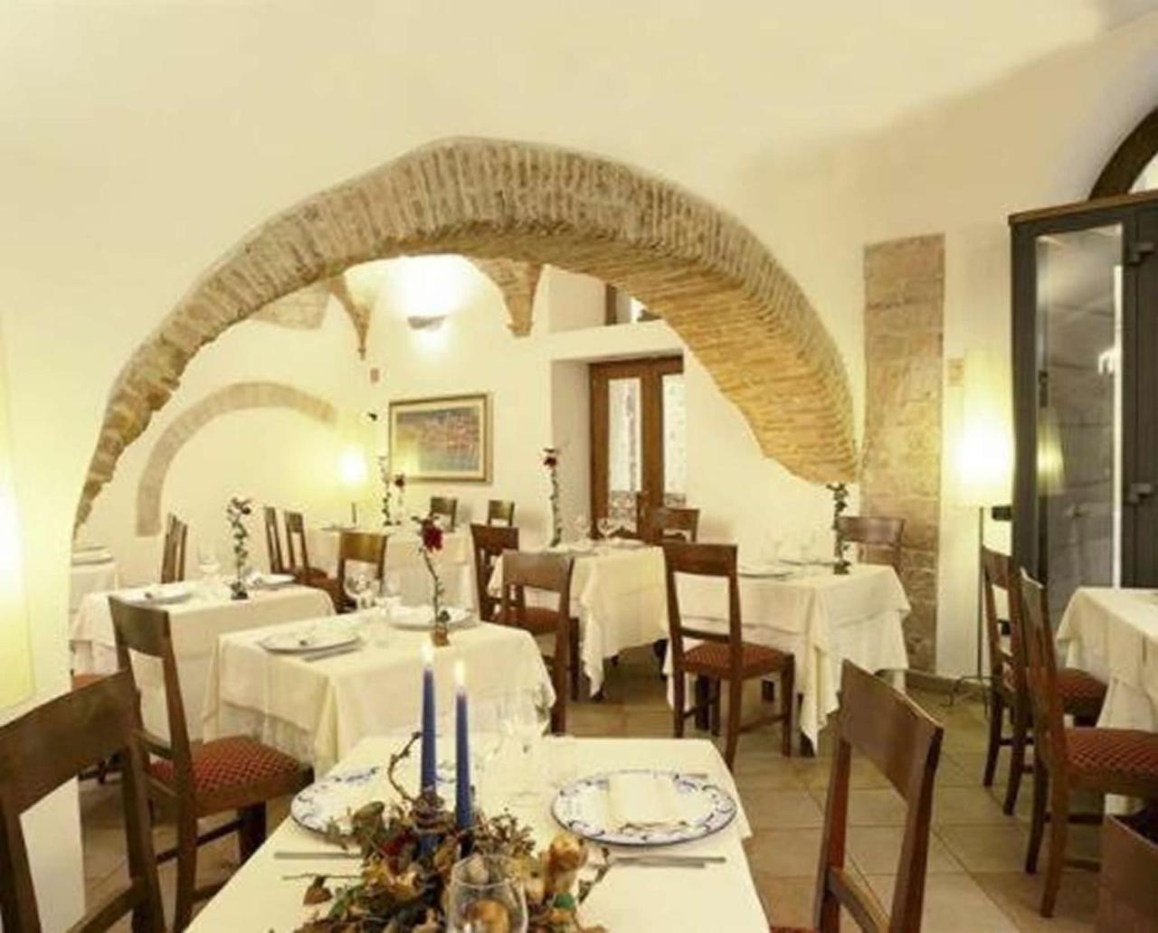 Hotel Italia Foligno Zewnętrze zdjęcie